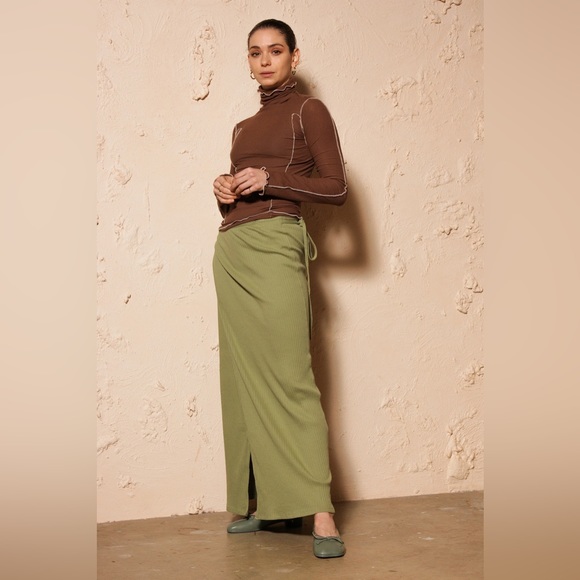 BASERANGE large Brig/wrap skirt, cotton/recycled cotton, ero green - Picture 3 of 10